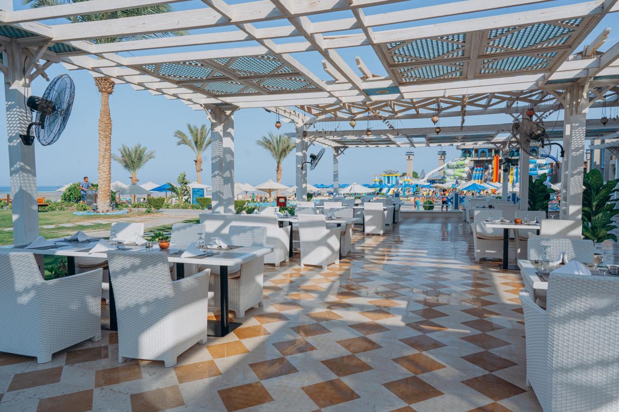 Gravity Hotel & Aqua Park Sahl Hasheesh Families And Couples Only Hurghada Exterior photo