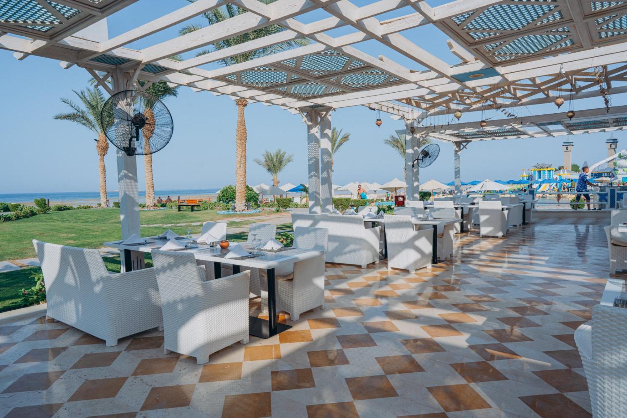 Gravity Hotel & Aqua Park Sahl Hasheesh Families And Couples Only Hurghada Exterior photo