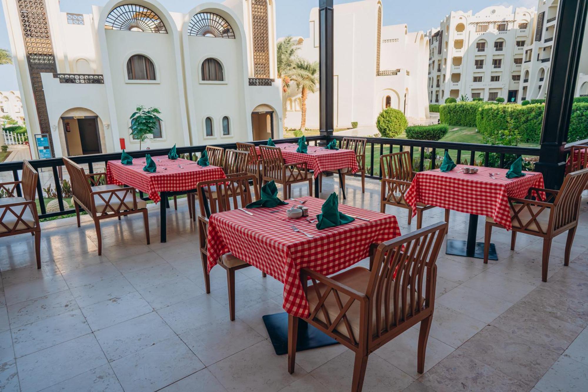 Gravity Hotel & Aqua Park Sahl Hasheesh Families And Couples Only Hurghada Exterior photo