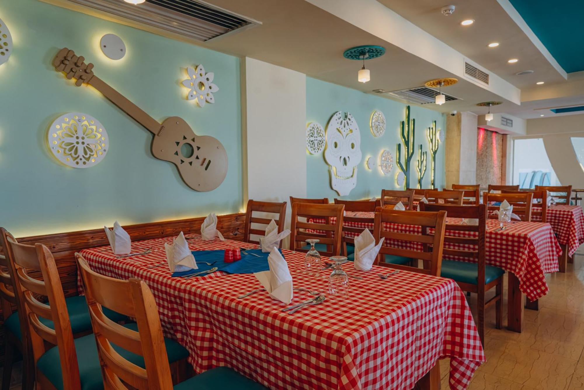 Gravity Hotel & Aqua Park Sahl Hasheesh Families And Couples Only Hurghada Exterior photo