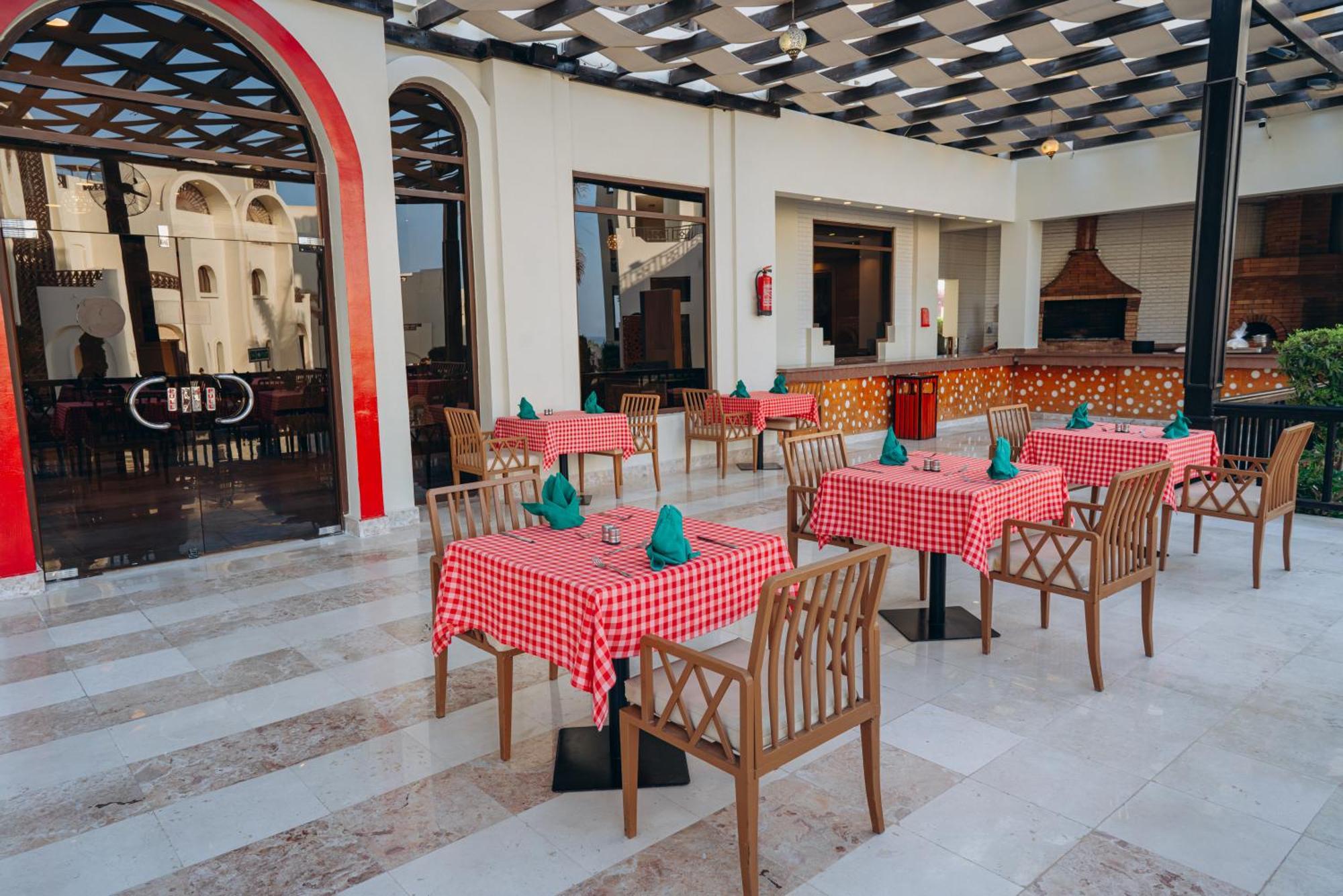 Gravity Hotel & Aqua Park Sahl Hasheesh Families And Couples Only Hurghada Exterior photo