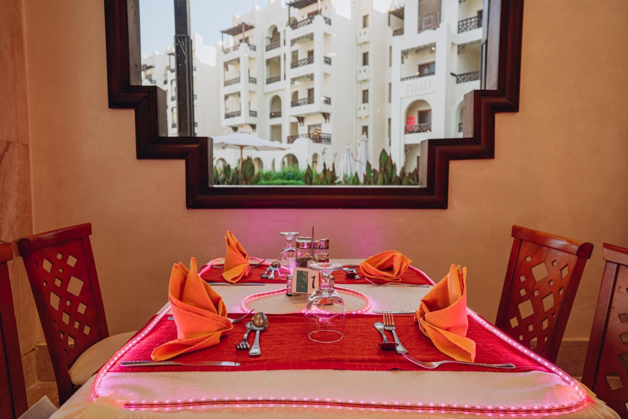 Gravity Hotel & Aqua Park Sahl Hasheesh Families And Couples Only Hurghada Exterior photo